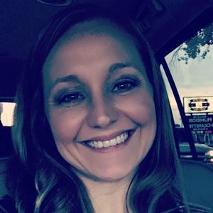 Meet your Posher, Traci